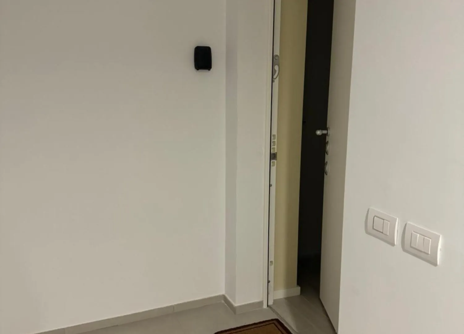 6 Milano Apartment
